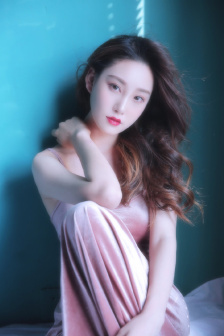 倾世皇妃角色莫愁